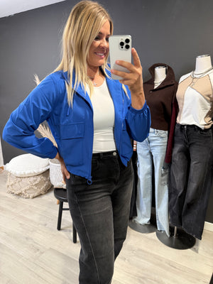 Vanny Hooded Windbreaker