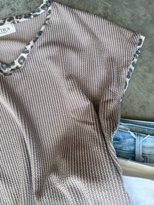 Lenny V Neck Leopard Trim Top