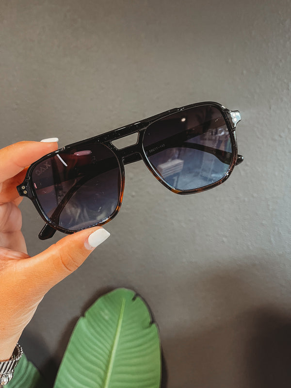 Skye Dax Sunnies [ Black ]