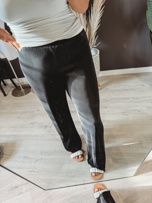 The Plisse Pleated Pants