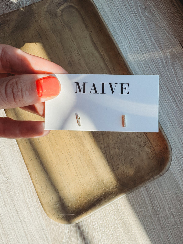 Pave Bar Studs