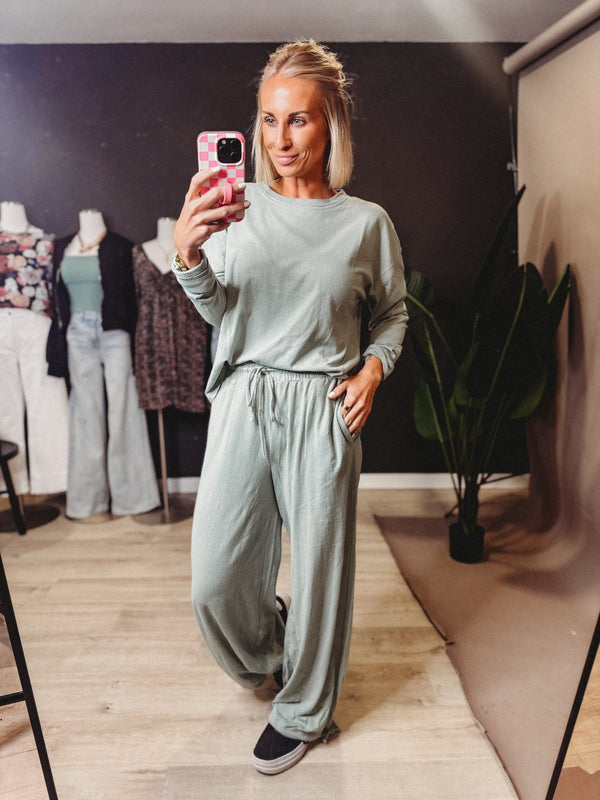 Delia Joggers