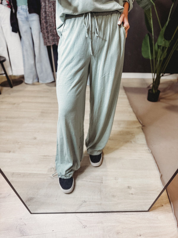 Delia Joggers