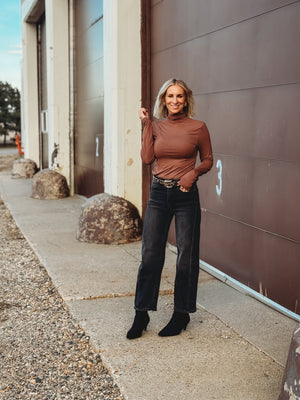 Joia Mock Neck Long Sleeve Top