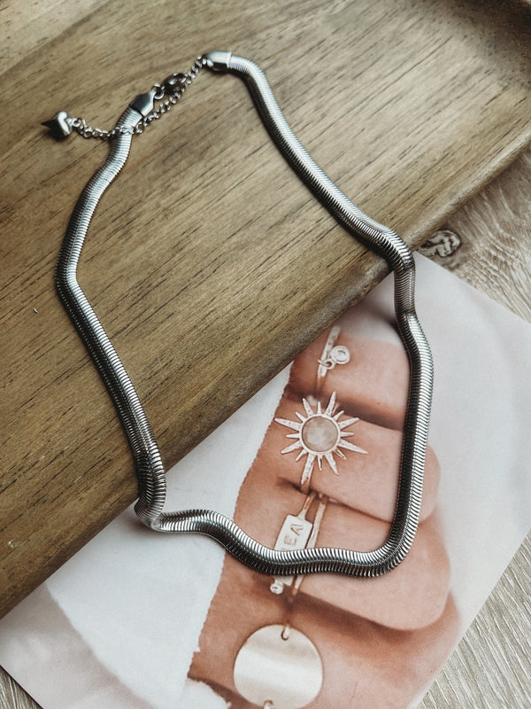 Flat As Can Be Silver Chain Necklace [ waterproof ]