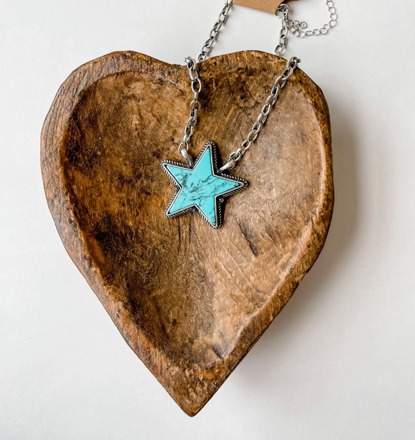 Punchy Star Necklace