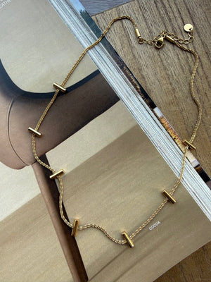 Abbra Bar Necklace - The Rack Boutique ⚡️