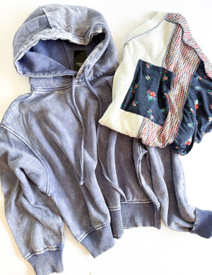 Acid Wash Fleece Cropped Hoodie - The Rack Boutique ⚡️
