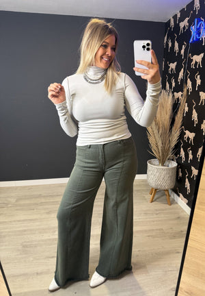 Autumn Exposed Mock Neck Long Sleeve - The Rack Boutique ⚡️