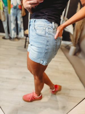 Charlotte Denim Shorts - The Rack Boutique ⚡️