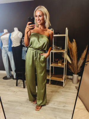 Clarkston Straight Leg Jumpsuit - The Rack Boutique ⚡️
