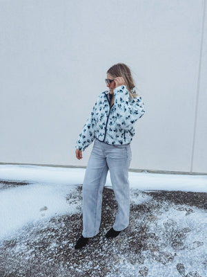 Emmy Floral Button Down Jacket - The Rack Boutique ⚡️