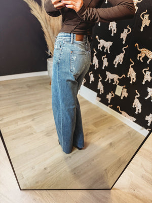 Enna V Front Baggy Judy Blue Denim - The Rack Boutique ⚡️