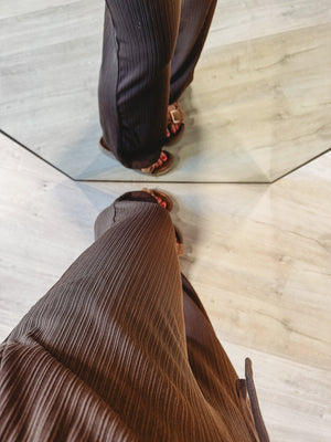 Espresso Pleated Wide Leg Pants - The Rack Boutique ⚡️