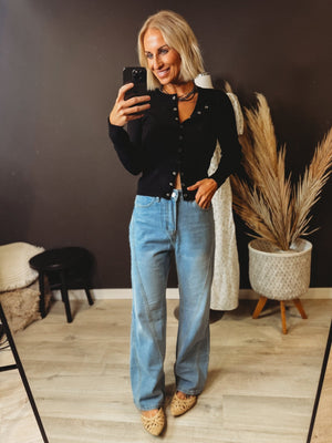 Gianna Front Snap Top - The Rack Boutique ⚡️