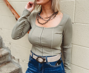 Hadley Long Sleeve Front Hook Top - The Rack Boutique ⚡️