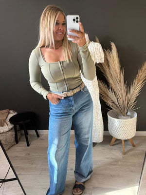 Hadley Long Sleeve Front Hook Top - The Rack Boutique ⚡️