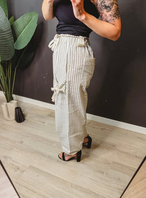 Halsey Textured Woven Pants - The Rack Boutique ⚡️
