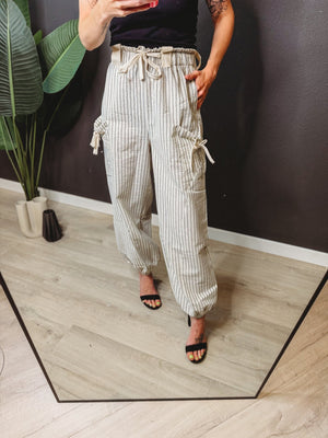 Halsey Textured Woven Pants - The Rack Boutique ⚡️