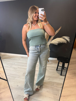 Hattie Light Wash Yoke Cut Judy Blue Straight Leg Denim - The Rack Boutique ⚡️