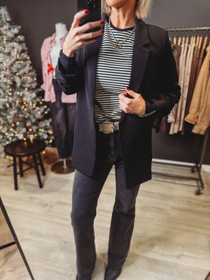 Hudson Ruched Sleeve Blazer [ Black ] - The Rack Boutique ⚡️