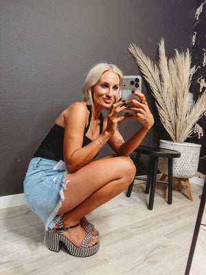 Kalen Ruched Halter Top - The Rack Boutique ⚡️