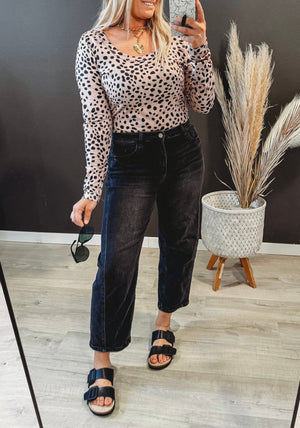 Kate Black Barrel Jeans by Vervet - The Rack Boutique ⚡️