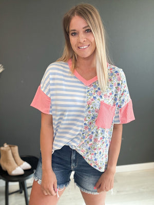 Lere Floral V Neck Top - The Rack Boutique ⚡️