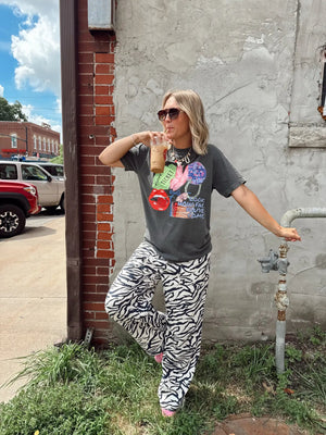 Look How Far You'Ve Come Tee Preorder - The Rack Boutique ⚡️