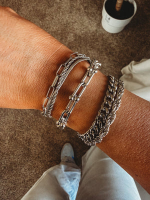 Magnetic Clasp Bracelets [ multiple styles ] - The Rack Boutique ⚡️