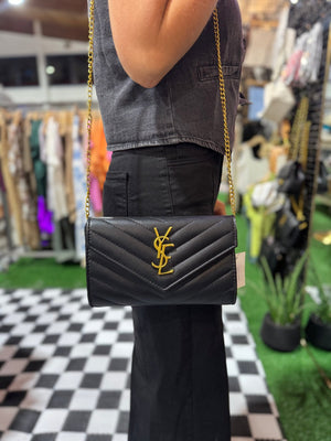 Quilted Design Clutch - The Rack Boutique ⚡️