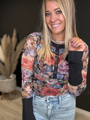 Reese Floral Spilt Cuff Raglan Top - The Rack Boutique ⚡️
