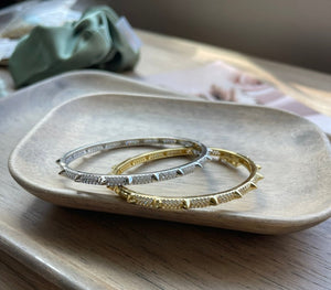 Spike Rebel Bracelets [ 2 colors ] - The Rack Boutique ⚡️