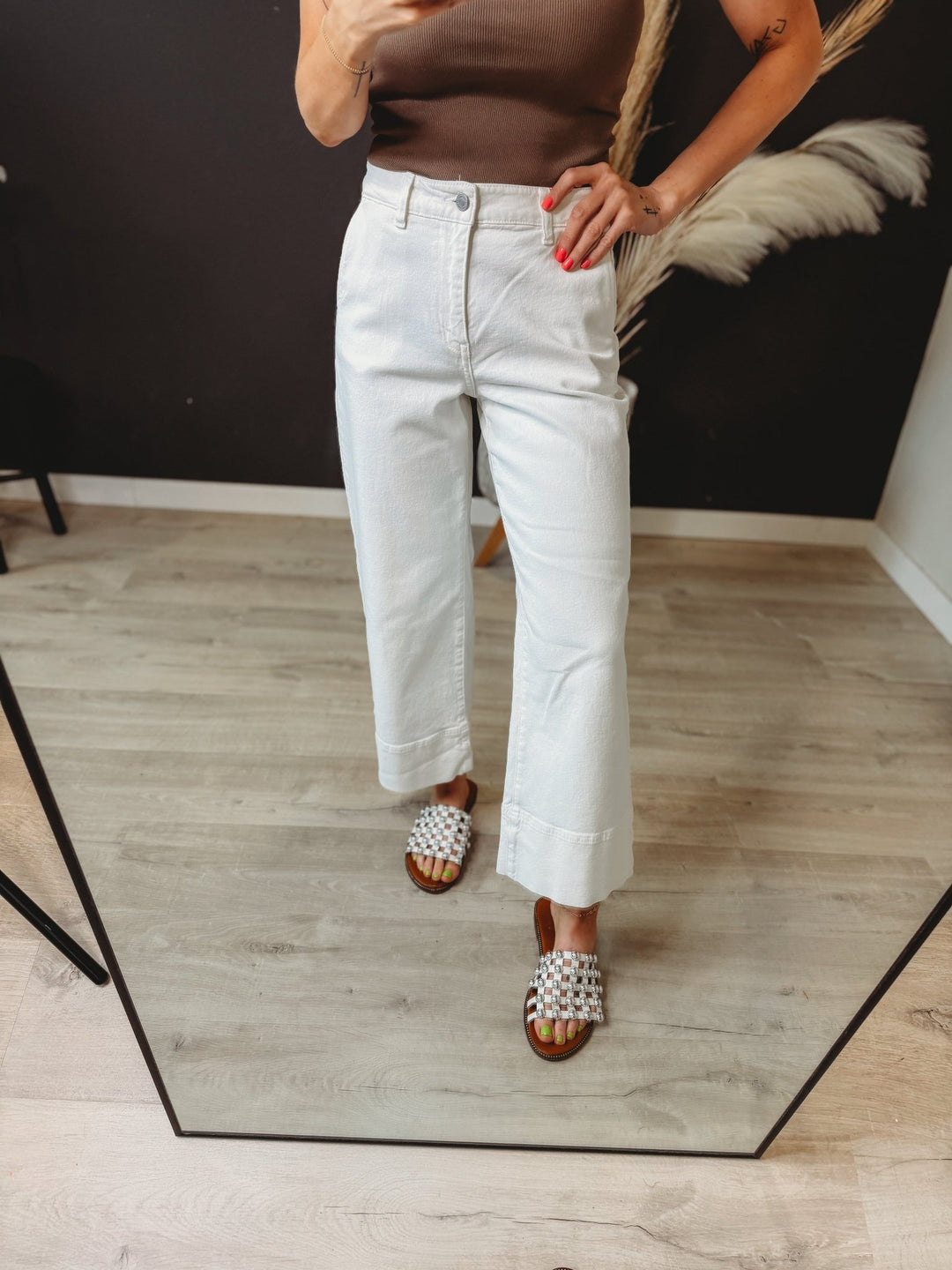 The Amelia High Rise Crop Denim - The Rack Boutique ⚡️