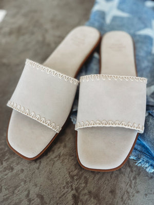 The Emmie Slide Sandals - The Rack Boutique ⚡️