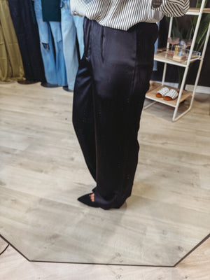 The Hennessey Wide Leg Pants - The Rack Boutique ⚡️