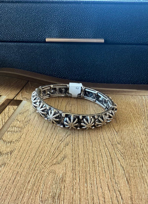 The Morgan Navajo Stretch Bracelet - The Rack Boutique ⚡️