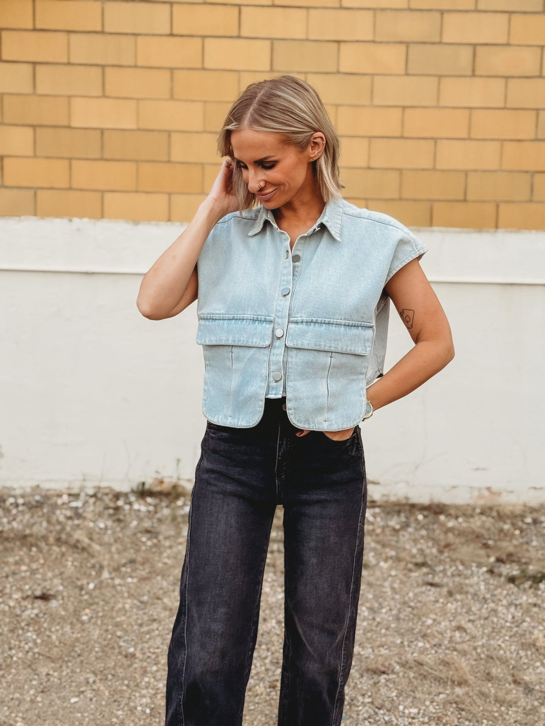 The Shanda Cap Sleeve Denim Top - The Rack Boutique ⚡️