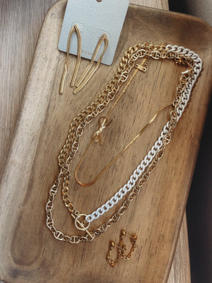 The Slit Factor Golden Chain - The Rack Boutique ⚡️