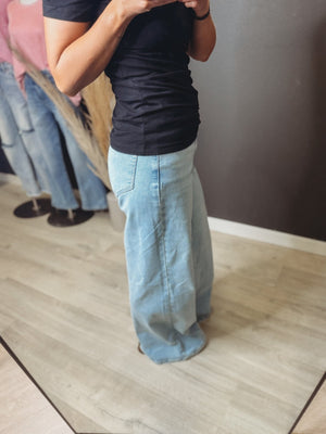 The Zoey Basic V Neck Tee [ 3 Colors ] - The Rack Boutique ⚡️