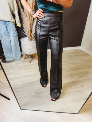 Veblen Faux Leather Pants [ small ] - The Rack Boutique ⚡️